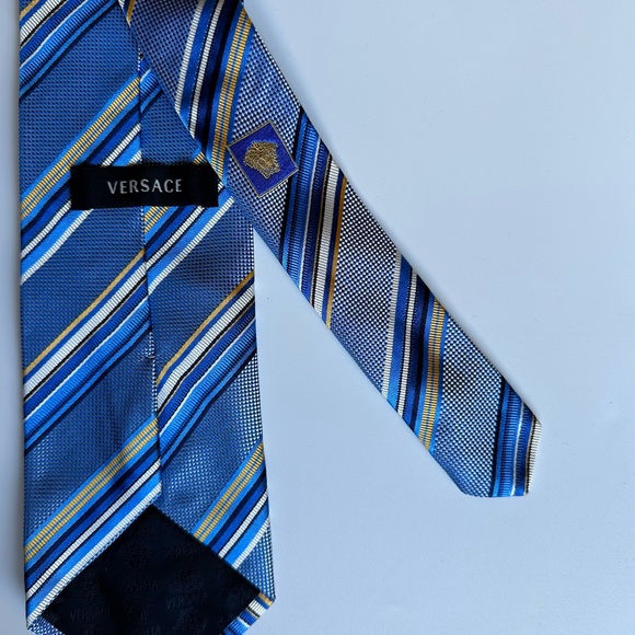 Authentic Versace Tie - Picture 6 of 6